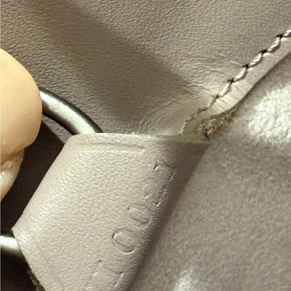 Louis Vuitton Mauve Tote Bag - Picture 11 of 12